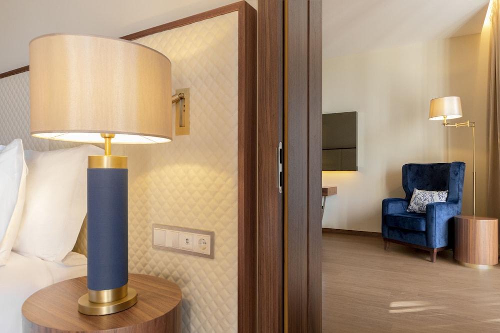 Curio Collection By Hilton Boeira Garden Hotel Porto Portug Vila Nova de Gaia Eksteriør billede